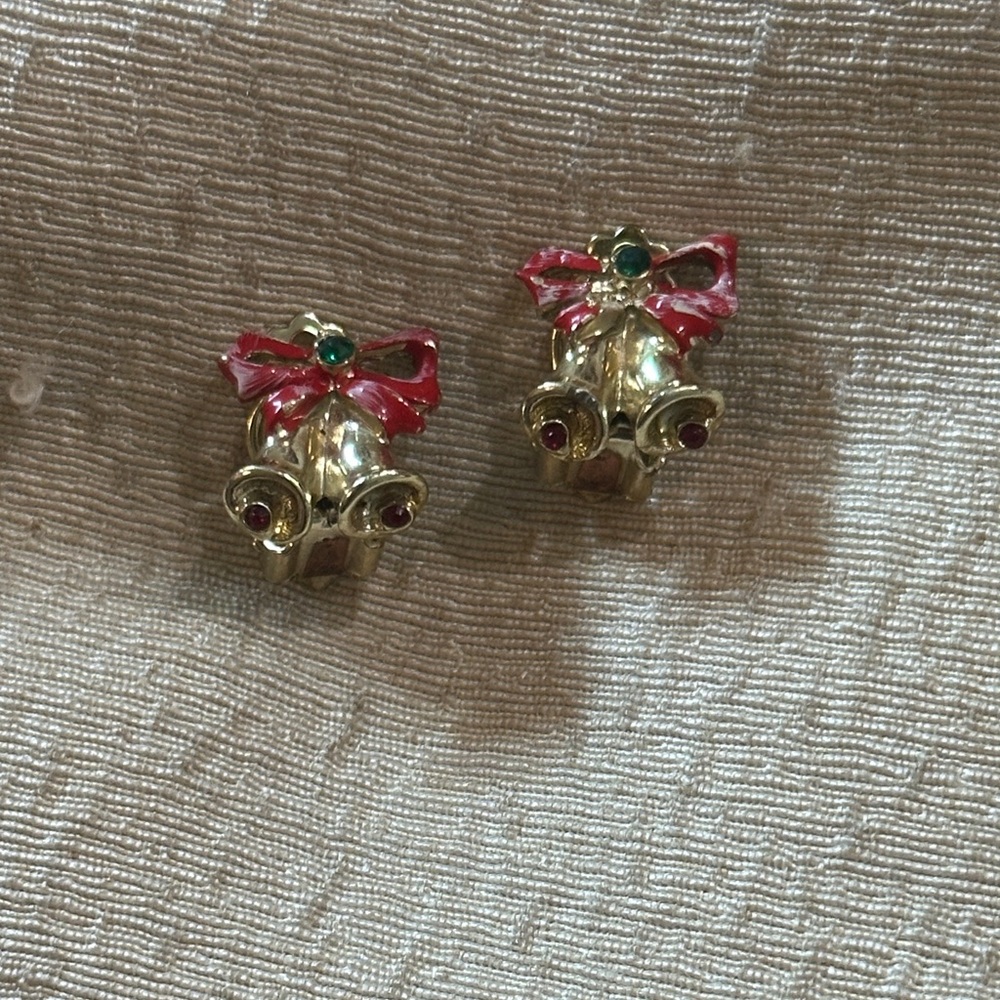 Vintage Christmas Bell Clip On‎ Earrings Gold Tone Red Bow Green Rhinestone